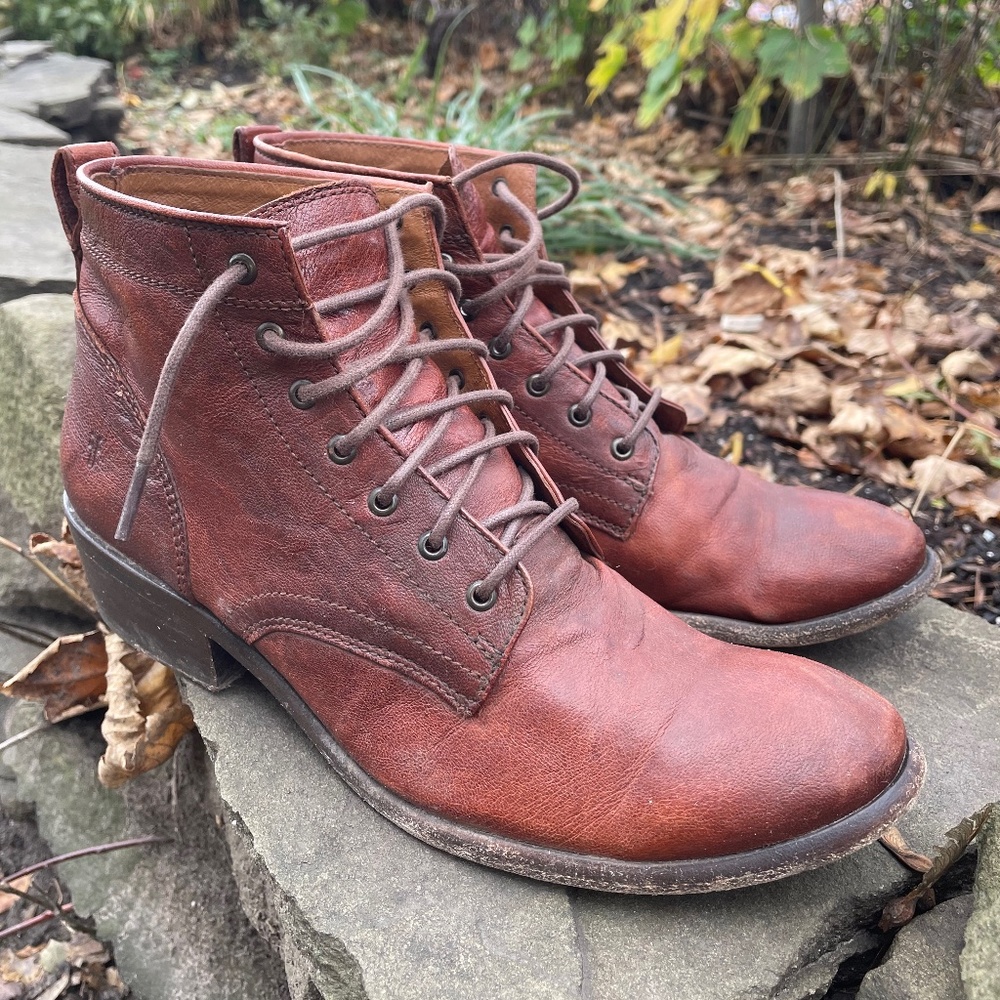 FRYE AND CO. Brown Ankle Boots
